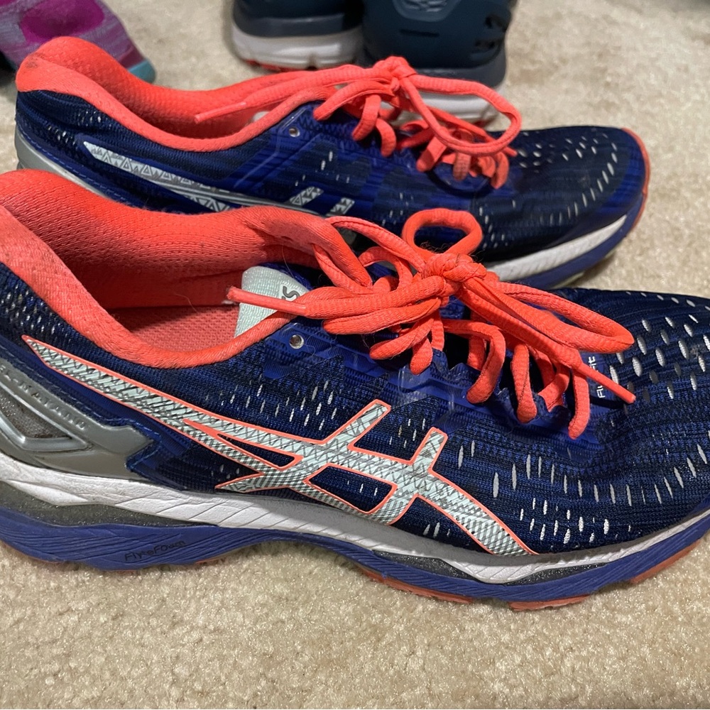 Aasics gel kayano size 8